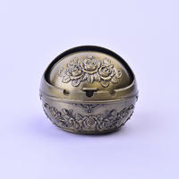 Retro windproof rose three-dimensional carved ashtray